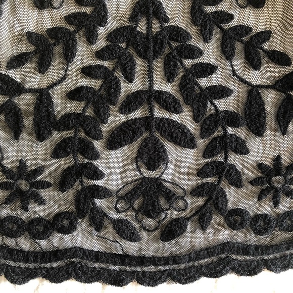 Xhilaration Black Lace Tee Top Small/Medium - Picture 3 of 5